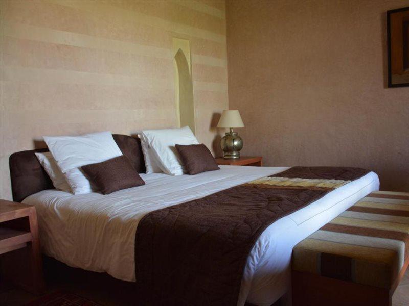 Dar Layyina Hotel Chwiter Екстериор снимка